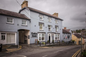 Gwesty'r Emlyn Hotel